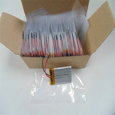 Protezione e scarica da sovraccarico LP523450 3.7V 1000mAh Batteria polimerica al litio flessibile per la sicurezza
