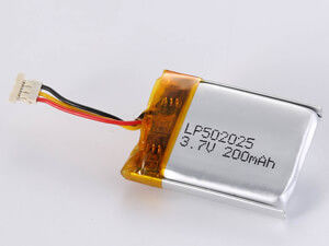 LP502025 200MAH Batteria polimerica al litio ecologica 12 mesi 3,7V Voltaggio e 150-200 Wh/kg Densità energetica