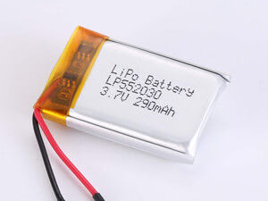 500 cicli Vita del ciclo LP552030 prismatica 3.7V 290MAH Batteria al litio polimerico per droni -10C -65C