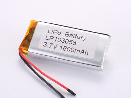 LP103058 3.7V 1800mah batteria agli ioni di litio produttori Soft Pack batteria al litio polimerico con protezione da sovraccarico e design flessibile