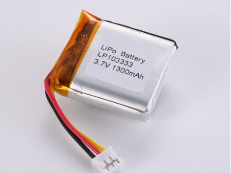 LP103333 3.7V 1300MAH Batterie al litio con composizione chimica