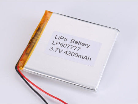 LP607777 3.7V 4200MAH Batteria polimerica al litio con protezione contro sovraccariche e metodo di carica CC/CV dai produttori